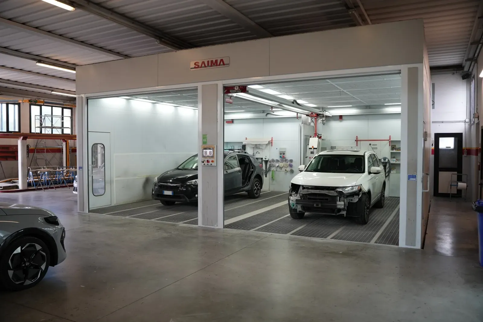 Cabina di verniciatura SAIMA di Carrozzeria La Cordenonese