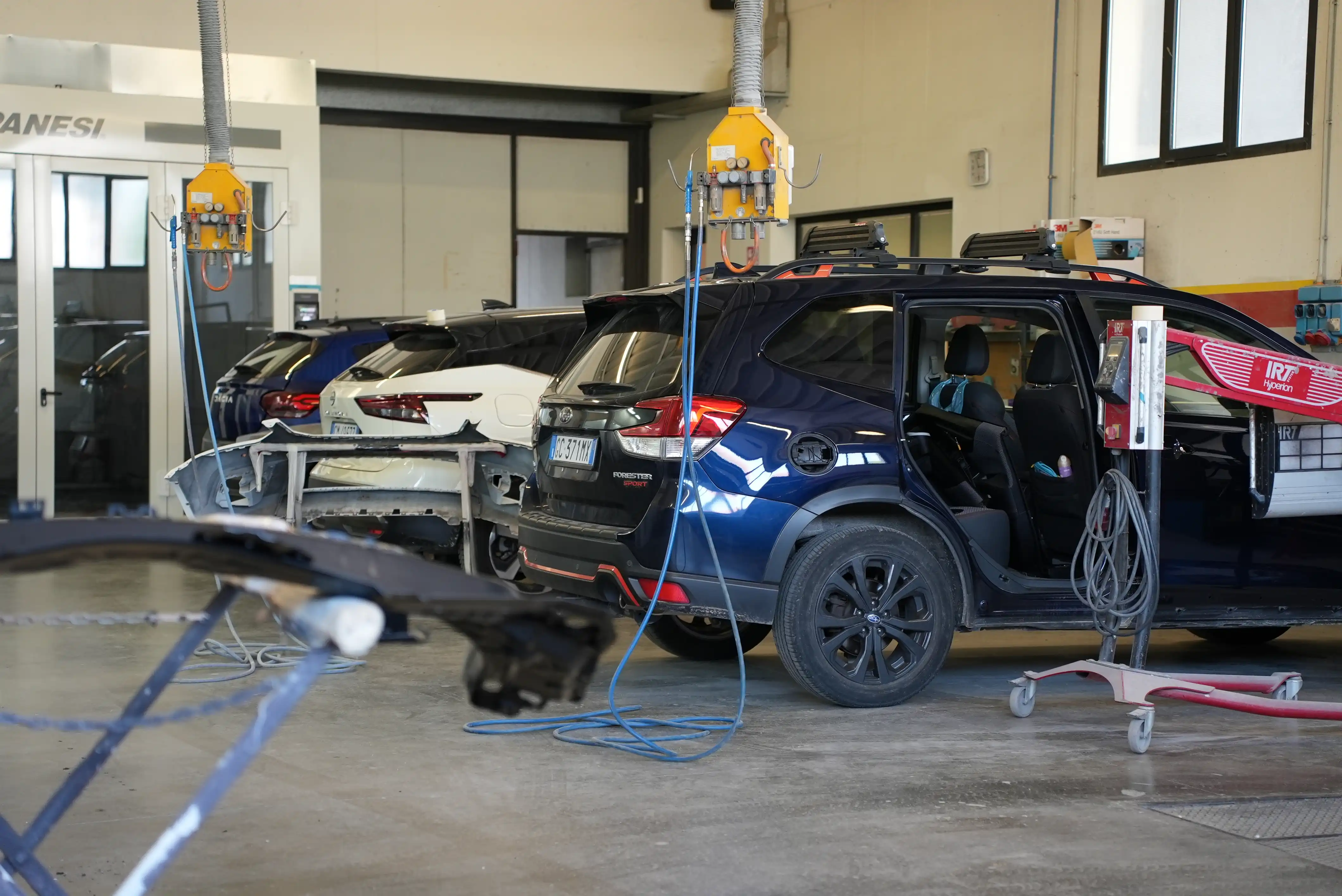 Riparazione auto presso la Carrozzeria La Cordenonese a Cordenons
