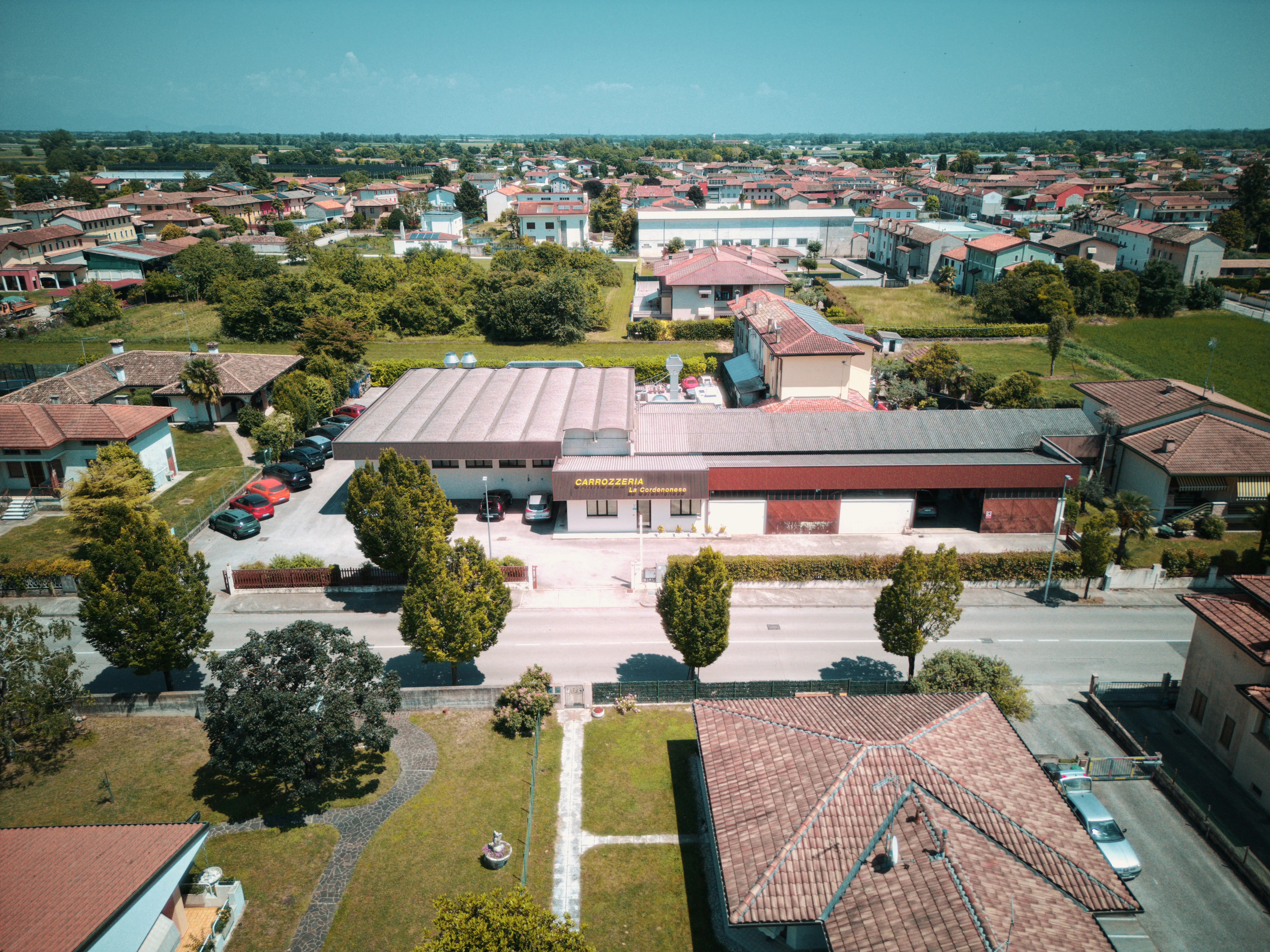 Vista aerea della sede della Carrozzeria La Cordenonese a Cordenons